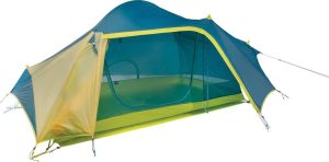 WG10471 UST Highlander 2-Person Trekking Tent - Lightweight Aluminum Poles