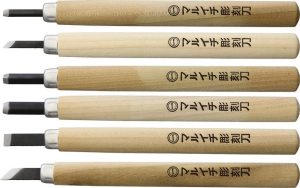 Yoshiharu KL-6 Japanese Carving Set - Beech Wood SK5