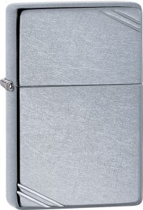 ZO15267 Zippo Vintage with Slashes Street Chrome Lighter