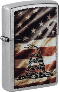 ZO26576 Zippo Don't Tread On Me Lighter - Street Chrome