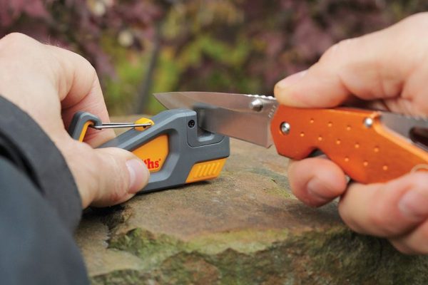 AC50538_add_01.jpg Smith's Pack Pal Survival Sharpener - Multi-Function