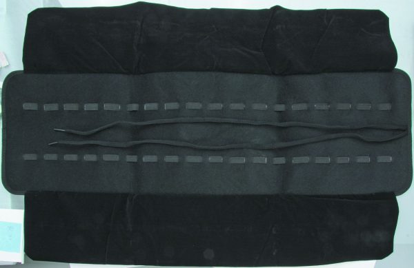 AC91_add_01.jpg Carry All Knife Roll 36 Black Imitation Leather