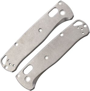 August Engineering Bugout 535 Handle Scales Titanium