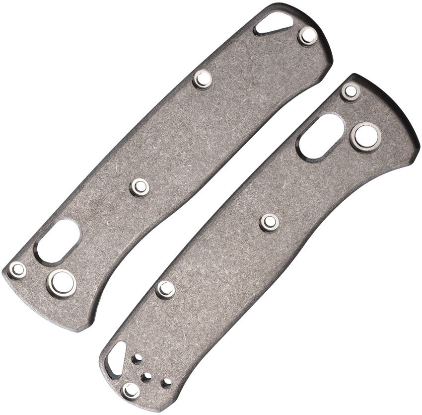 August Engineering Mini Bugout 535 Titanium Scales Stonewash