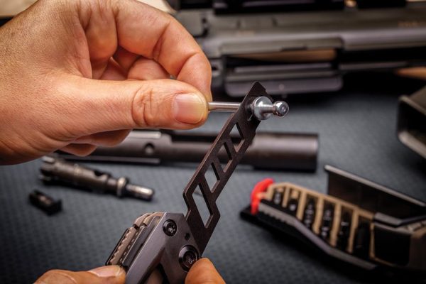 AVGTEAR_add_07.jpg Real Avid Multi-Function AR-15 Tool - Stainless Tanto Blade