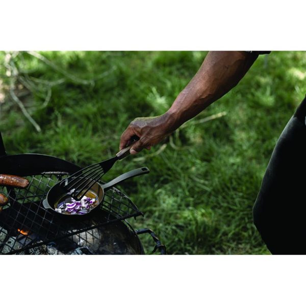 Barebones Living Cast Iron Skillet 6in with Lid - Polished