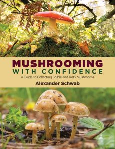 BK322.jpg Books Mushrooming with Confidence Identification