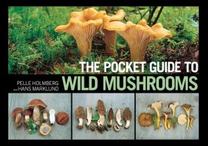 BK400.jpg Books Pocket Guide To Wild Mushrooms - Identification Reference