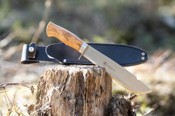 Brusletto Villmarka Large Fixed Blade 440C Stainless Olive Wood