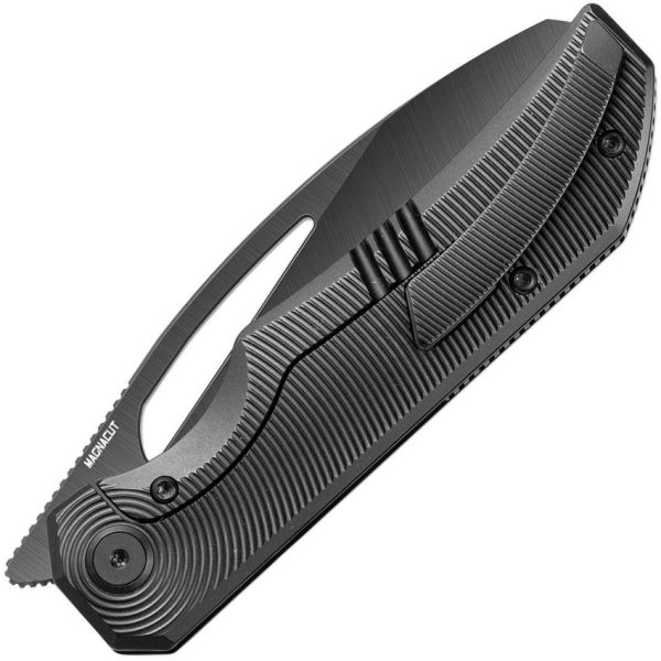 Bestech Taipan Framelock Ti DLC MagnaCut