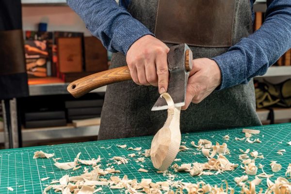 BEAVERCRAFT Bushcraft Carving Hatchet Forged Carbon Steel