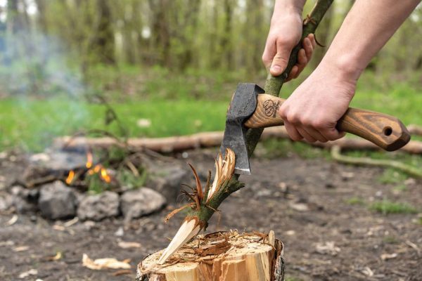BEAVERCRAFT Bushcraft Carving Hatchet Forged Carbon Steel