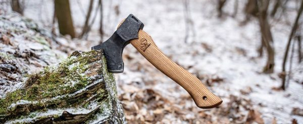 BEAVERCRAFT Bushcraft Splitting Hatchet Forged Carbon Steel