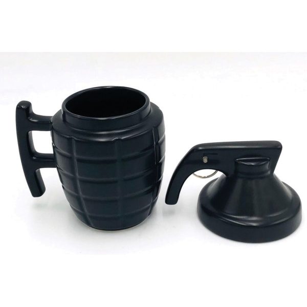 CBGM1069_add_01.jpg Caliber Gourmet Grenade Mug with Lid - 22 oz Black