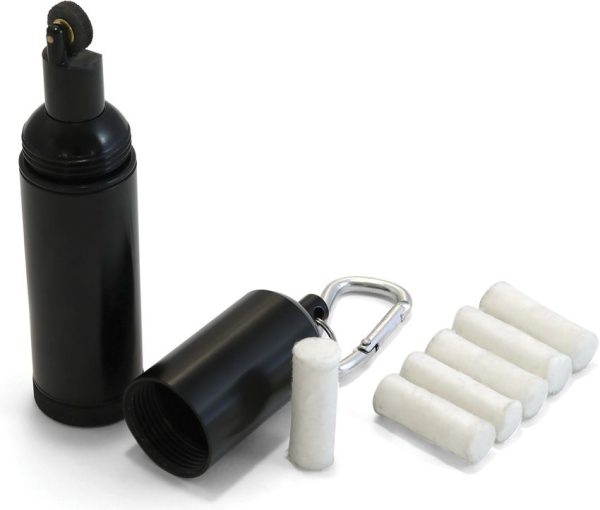 CGN2226.jpg Coghlan's Flint Wheel Refillable Fire Starter with Carabiner