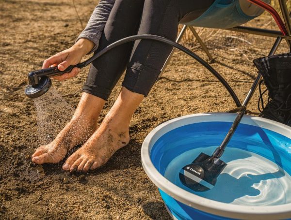 CGN2375_add_01.jpg Coghlan's Portable Shower - USB-C Rechargeable