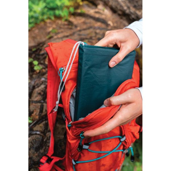 Coghlan's Poncho Green Hooded Rain Gear