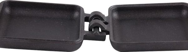 Coghlan's Cast Iron Camp Cooker - Pre-Seasoned