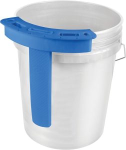 CM23018.jpg Camillus Cuda Bucket Tackle Center - Organizer
