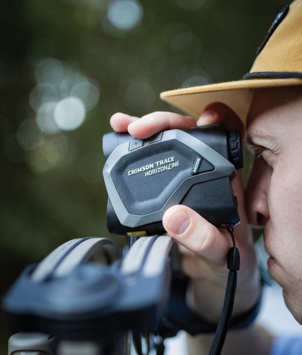 CMT013002000_add_05.jpg Crimson Trace Rangefinder 2000 7x Waterproof Rangefinder 2000 Yards