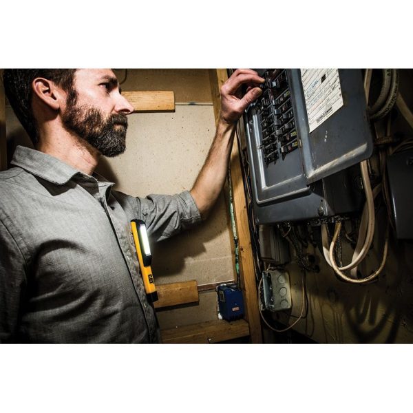 Caterpillar Pocket Worklight Yellow 175 Lumen