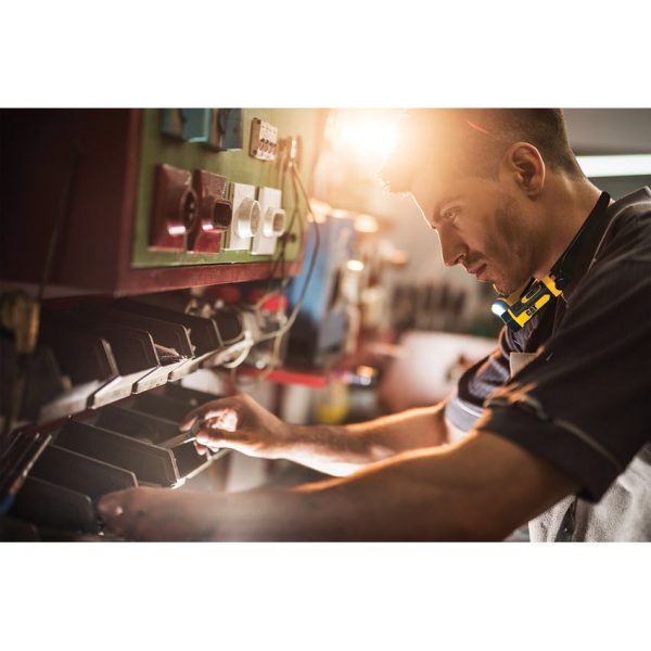 Caterpillar Rechargeable Necklight 300 Lumens Hands-Free