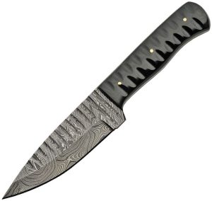 Damascus Sharktooth Fixed Blade Knife 4.5" Damascus Steel Horn Handle