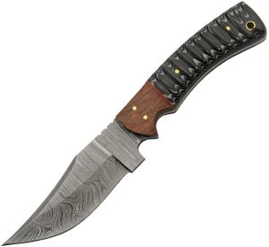 DM1325.jpg Damascus Snake Belly Hunter - 4.5 inches Upswept Skinner