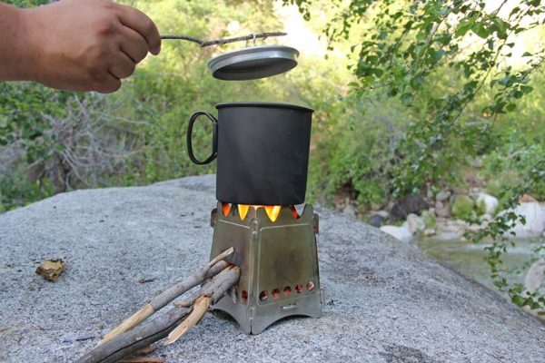 EL02_add_06.jpg EmberLit Ultra-Light Titanium Stove - Wood Burning