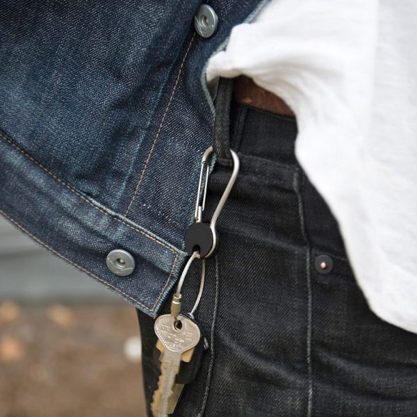 Everyman Cowan Carabiner Brass - Locking Keychain