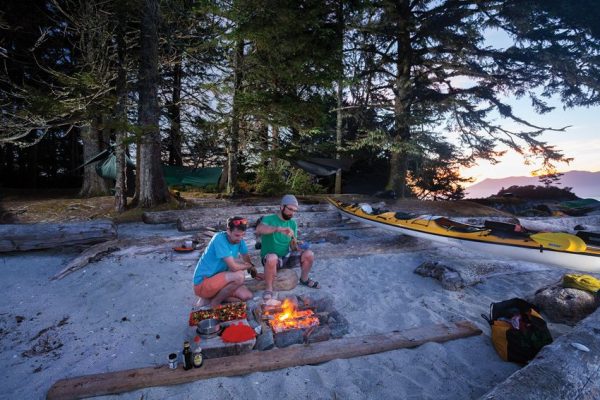 HHM66_add_01.jpg Hennesly Hammock Safari Deluxe Zip - 350 lb Rated