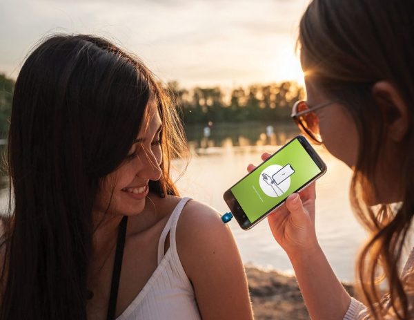 HIT001_add_04.jpg Heat-It Insect Bite Relief - USB-C Heated Therapy