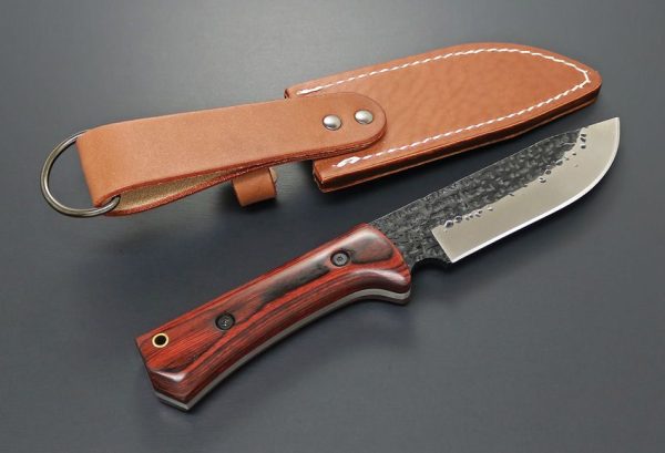 Kanetsune Enyou Tou AUS-8 Hammer Etched Fixed Blade