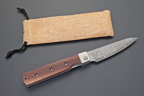 Kanetsune Petty Linerlock Damascus Folding Knife Rosewood