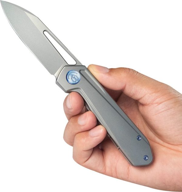 Kubey Royal Framelock Titanium Gray M390 Blade