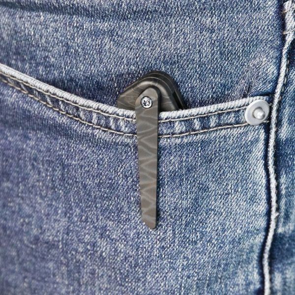 Kubey Royal Framelock Flame Titanium M390 Blade