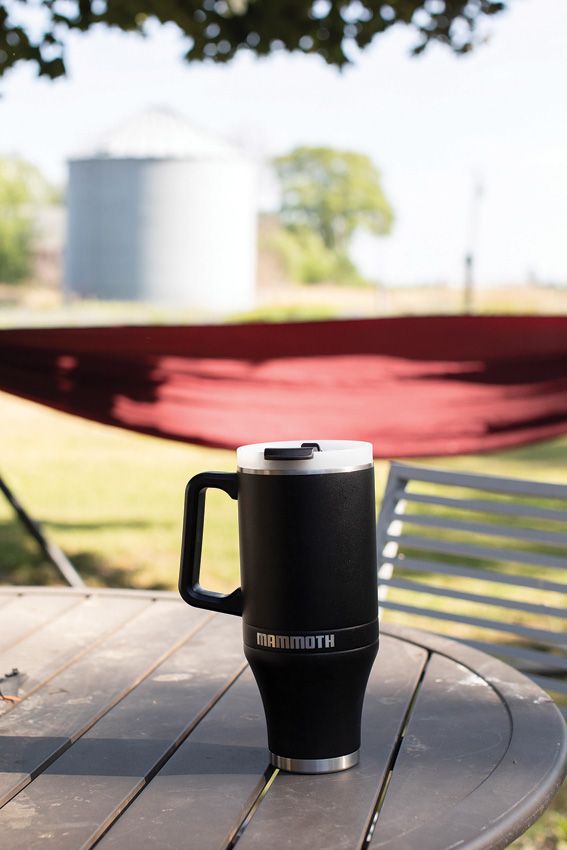 MAMM25011_add_06.jpg Mammoth Ascent Tumbler 40oz Black with Handle