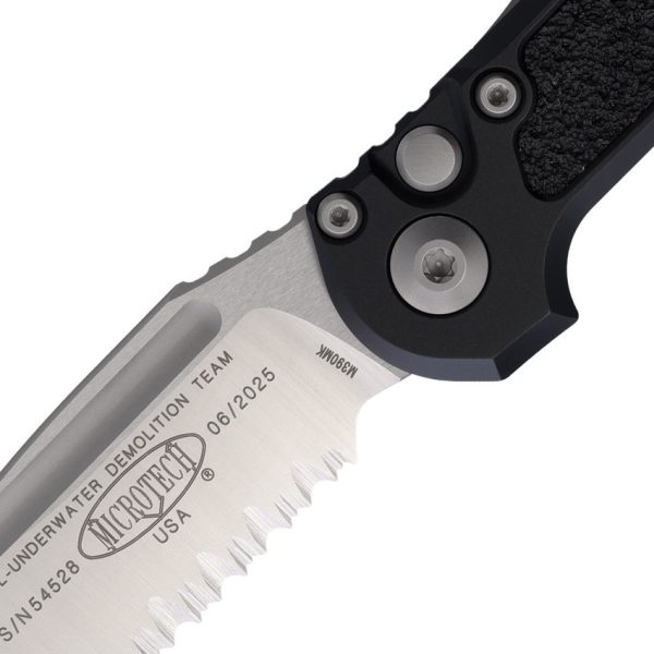 Microtech Auto LUDT GenIII Button Lock - Black Satin