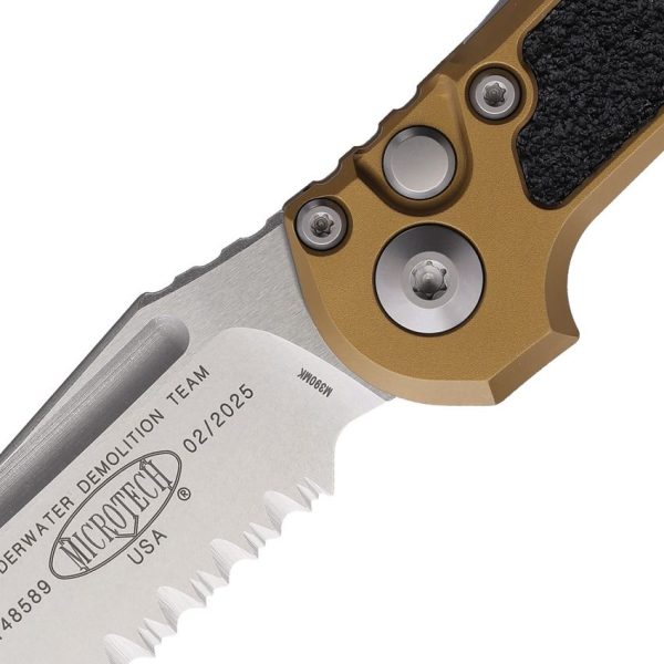 Microtech Auto LUDT GenIII Tan Aluminum Button Lock