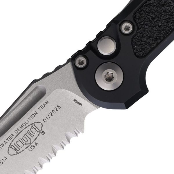 Microtech Auto LUDT GenIII Black Tanto Serrated Button Lock