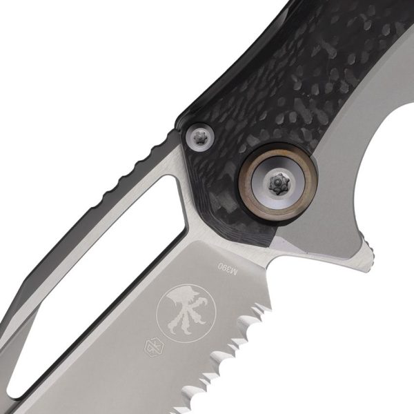 Microtech Matrix Framelock PS CF Partially Serrated