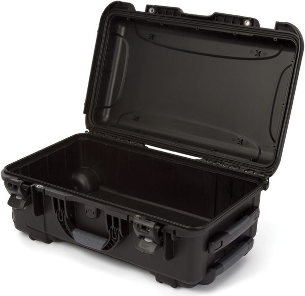 NANUK 935 Waterproof Case 22" Black Crushproof Wheeled