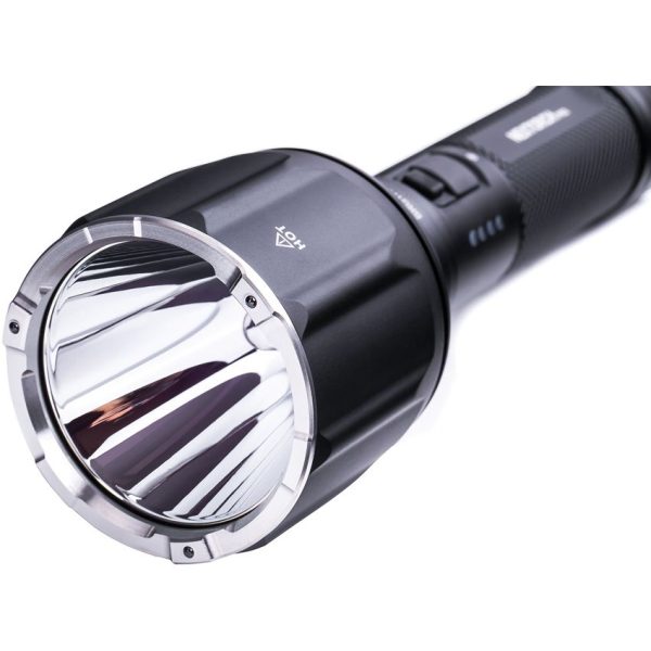 Nextorch P82 LED Flashlight - 1200 Lumens 21700 Rechargeable