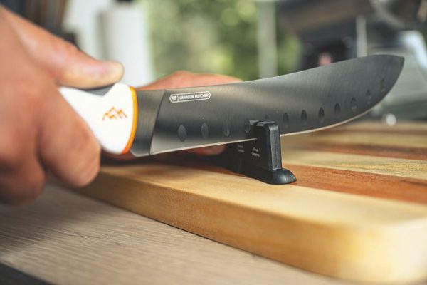 OEEM1_add_03.jpg Outdoor Edge Ergo Max 6pc Processing Set Fixed Blade Knife