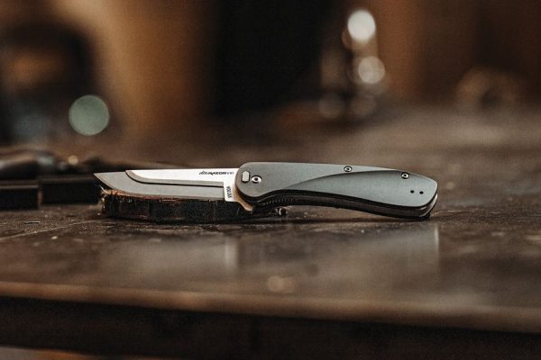 Outdoor Edge Razor VX1 Assisted Linerlock Gray