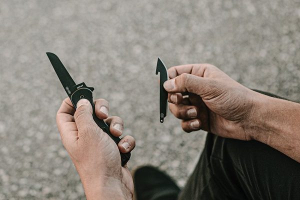 Outdoor Edge Razor VX1 Assisted Linerlock Black
