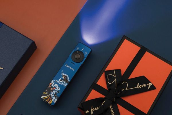 Olight Arkfeld Pro 3R Paw Edition Tactical Flashlight