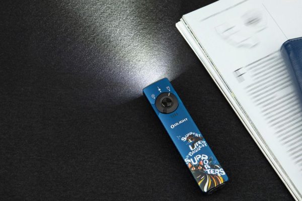 Olight Arkfeld Pro 3R Paw Edition Tactical Flashlight