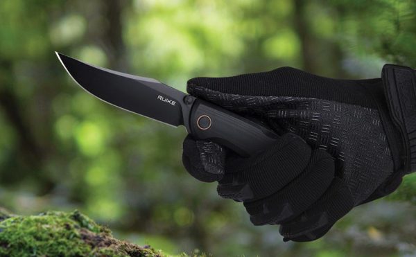 RUIKE P882 Lockback Folding Knife 12C27 Sandvik Black G10