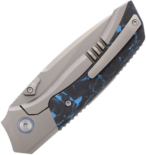 RMTRTWSTB_add_01.jpg REMETTE Steed Button Framelock Gray Blue CF M390